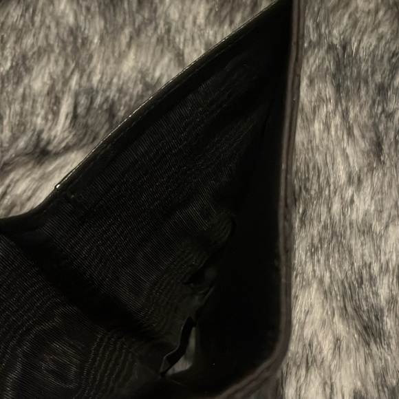 CHANEL QUILTED DOUBLE SNAP WALLET - Picture 12 of 16